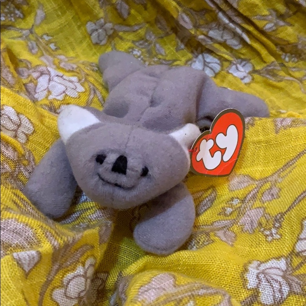 Mel the Koala Teenie Beanie
